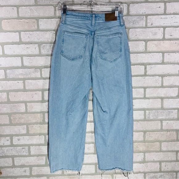 Madewell The Curvy Vintage Wide Leg Crop Raw Hem Ward Wash Jeans Size 25 - Picture 6 of 12
